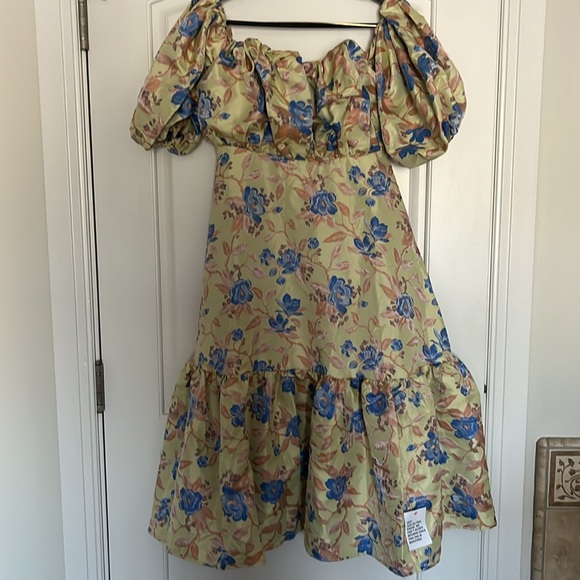 ASOS EDITION blouson off shoulder midi dress in floral jacquard Midi 8 NWT - Picture 3 of 14